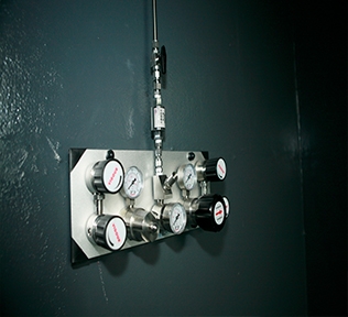 午夜小影院集中供气系统